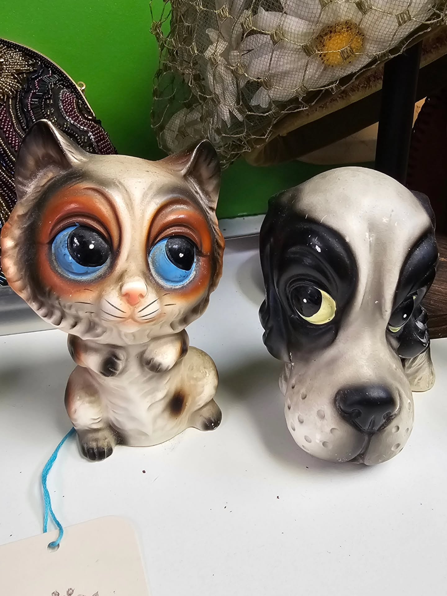 Vintage "Big Eyes" Cat Figurine